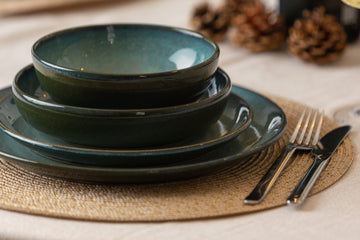 CreaTable, 17609, Serie Barcelona, 30-teiliges Geschirrset, Kombiservice aus Porzellan, spülmaschinen- und mikrowellengeeignet, Made in Europe